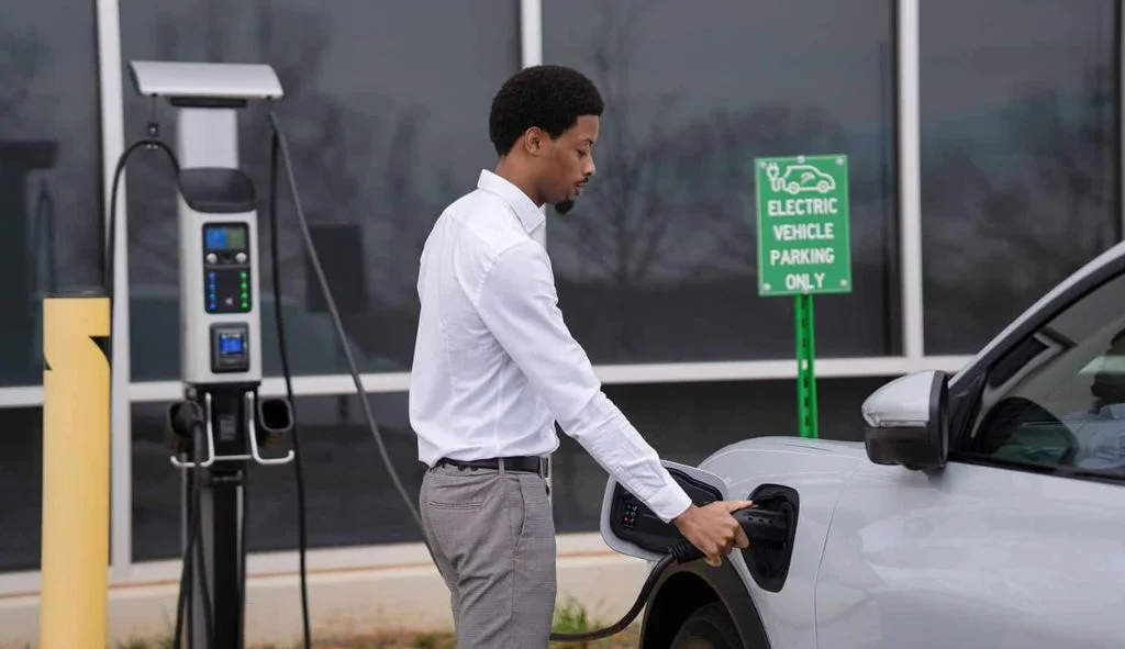 Charging a Tesla at a non tesla charging station